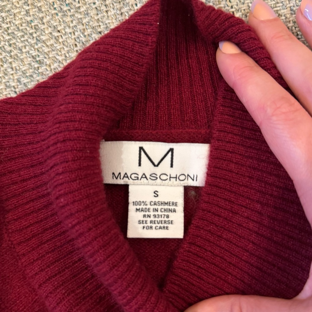 Burgundy Cashmere Sweater - Picture 3 of 3
